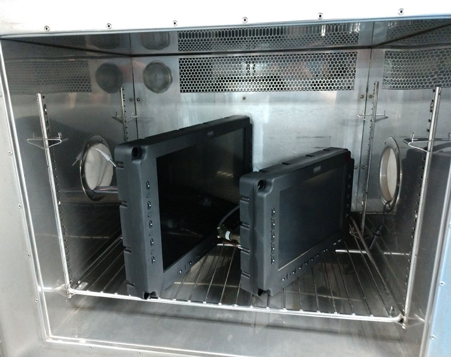rugged display in temperature chamber
